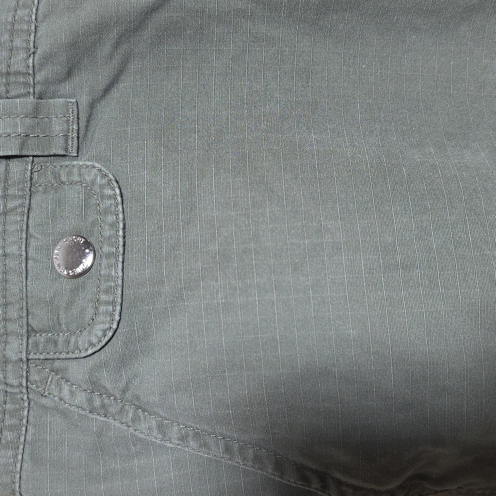 Jones New York Sport Olive Cargo Shorts - Picture 4 of 6